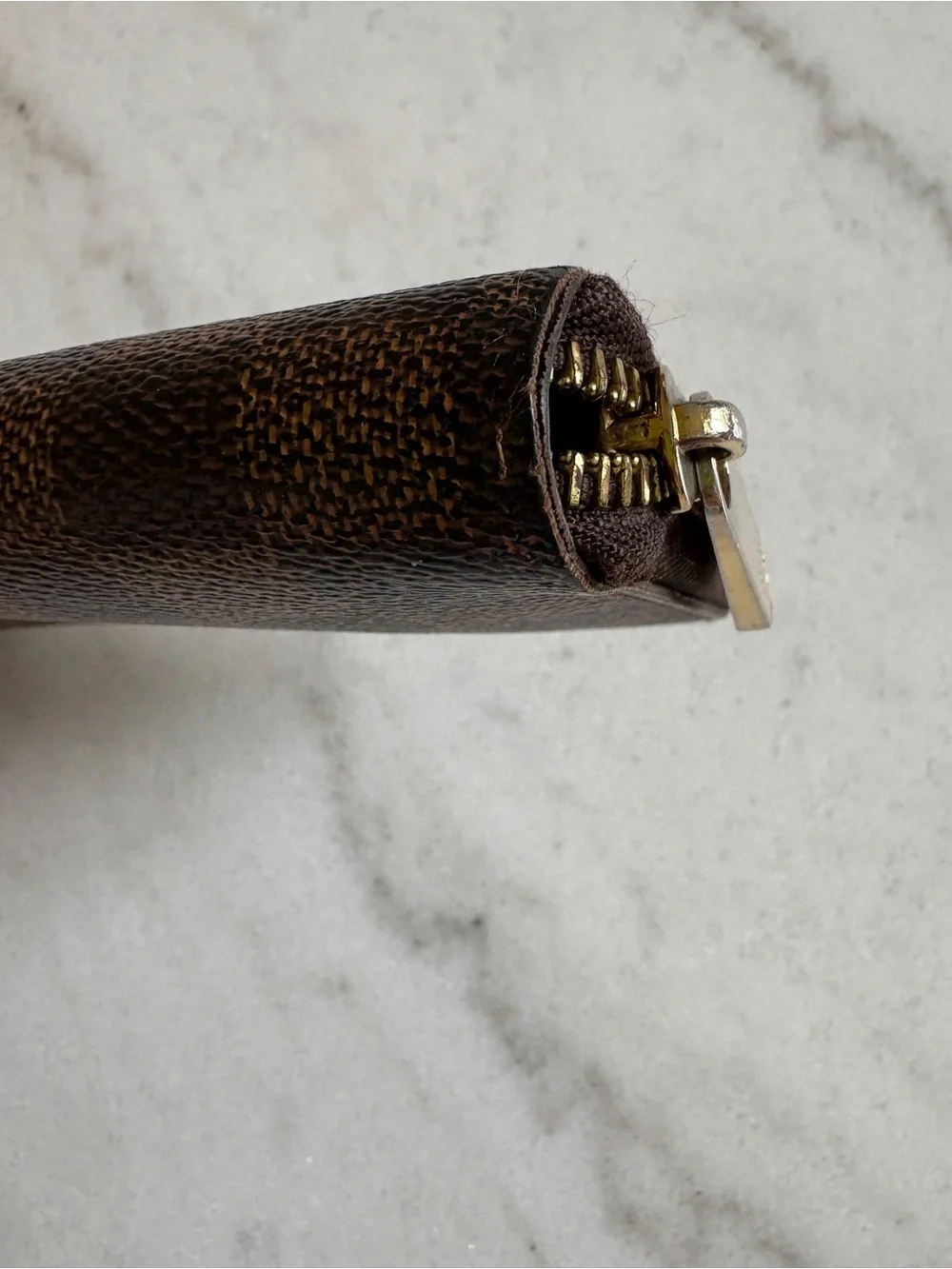 Louis Vuitton Damier Ebene Zippy Wallet with COA